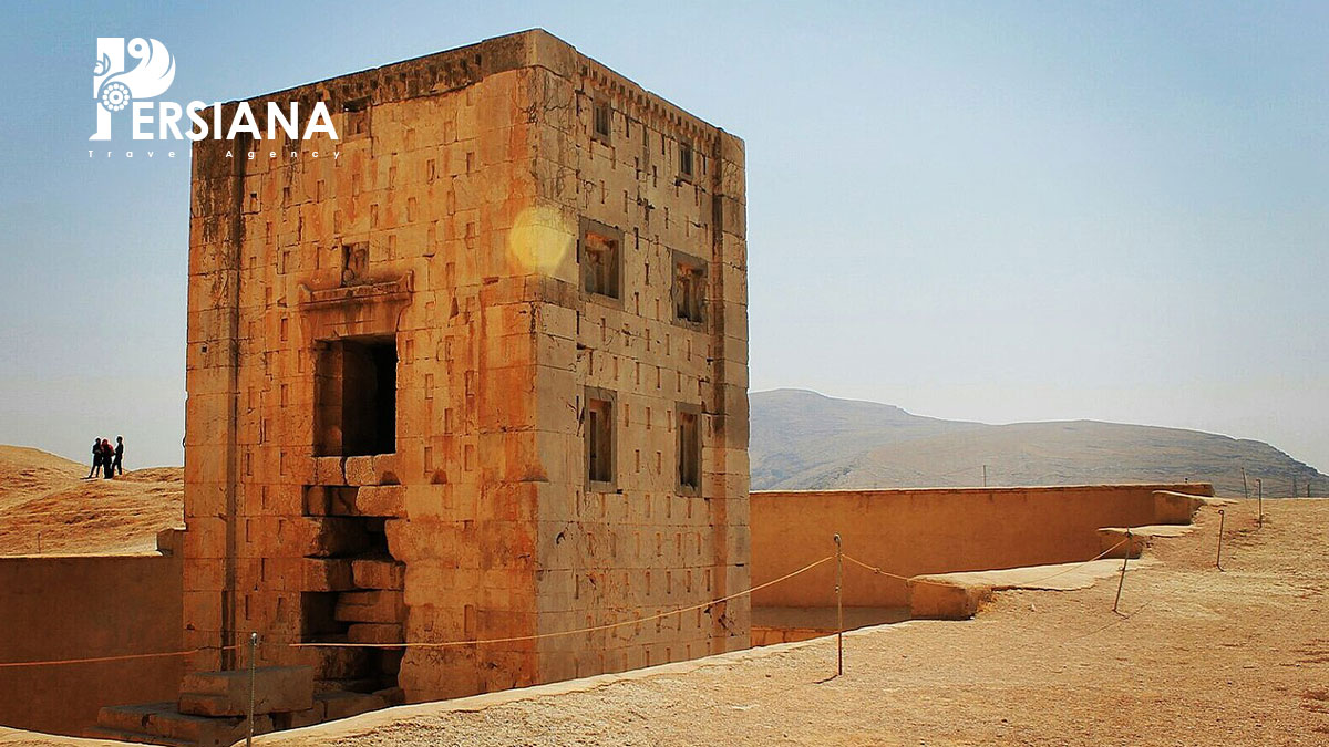 Zoroastrian Kaaba in Naqsh-e Rustam